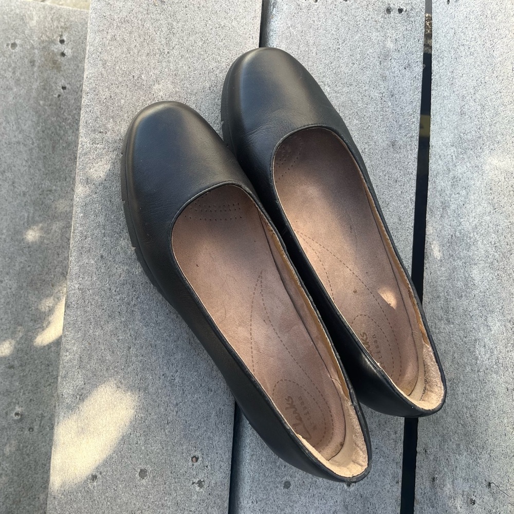 Clarks Black Leather Women's Wedge Flats